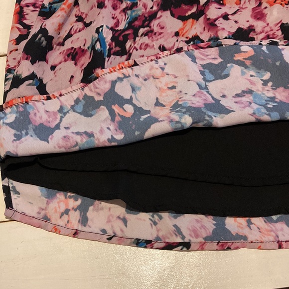 Floral Tank Top, Lined w/ Adjustable Straps, S - Picture 6 of 9